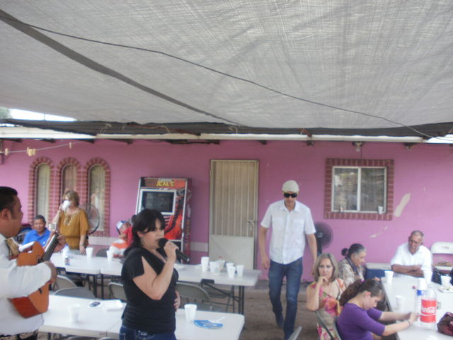 Sin Nombre