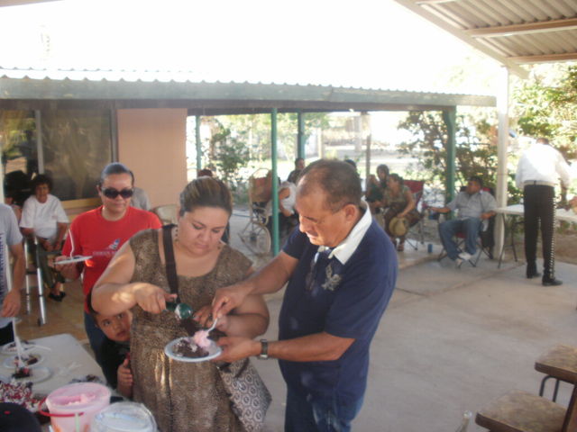 Sin Nombre