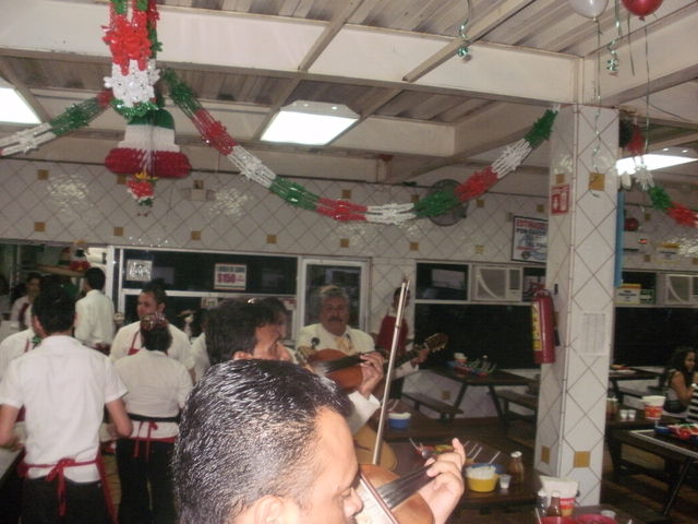 Sin Nombre